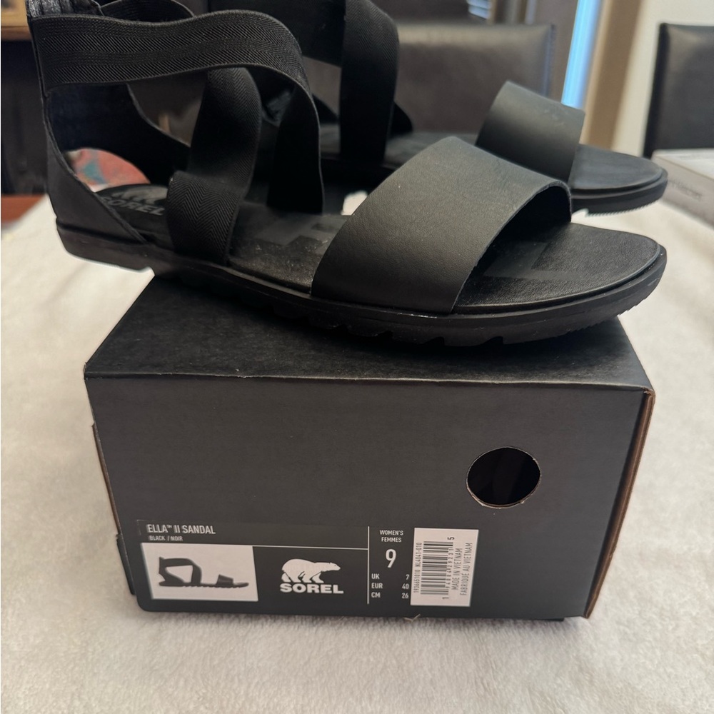 Sorel Women’s Black Ella II Sandals. Great condition. Size 9